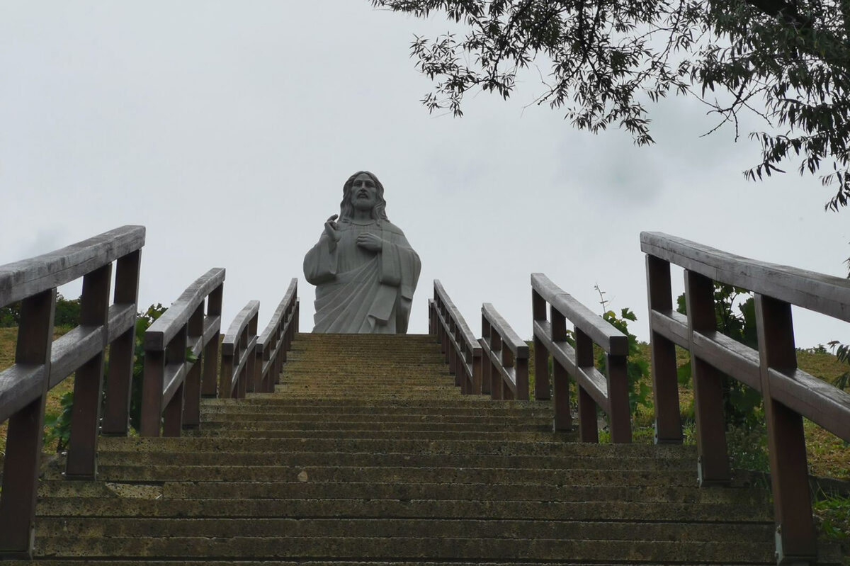 Áldó Krisztus Szobor