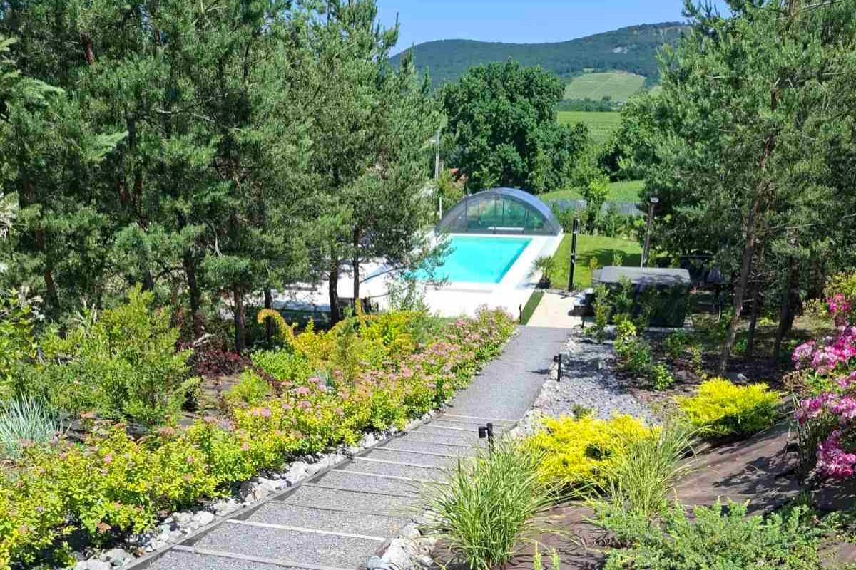 Outdoor swimming pool - Hotel Kőporos  Hercegkút****